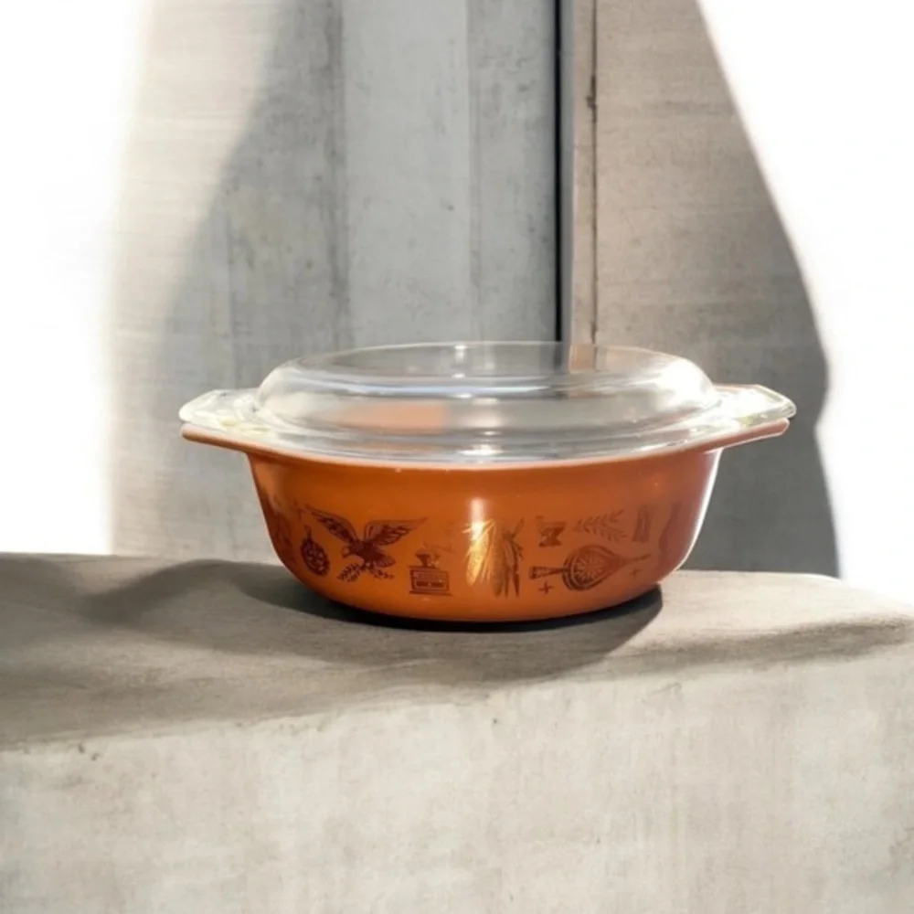 Pyrex Early American 045 Oval Casserole Dish
